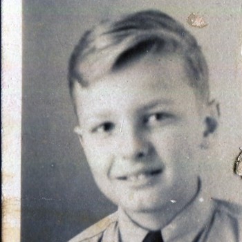 Photo of Lawrence Dausin